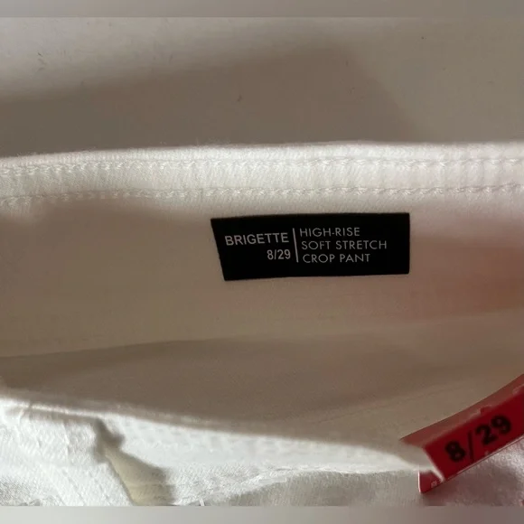 NWT Buffalo David Bitton Brigette High Rise cropped jeans front patch pockets 8 - Picture 3 of 6